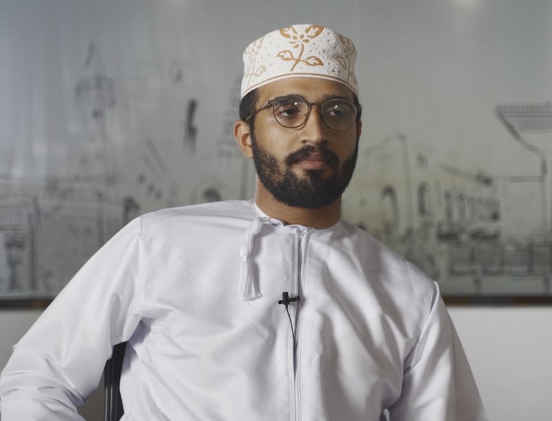 مشاركون في مهرجانات الأعياد الوطنية يستحضرون ذاكرتهم ببعض المواقف، هل شاركت في أحدها؟