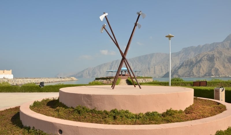 الجرز زي تقليدي عماني يُحافظ عليه أهل مسندم، فماذا تعرف عنه؟