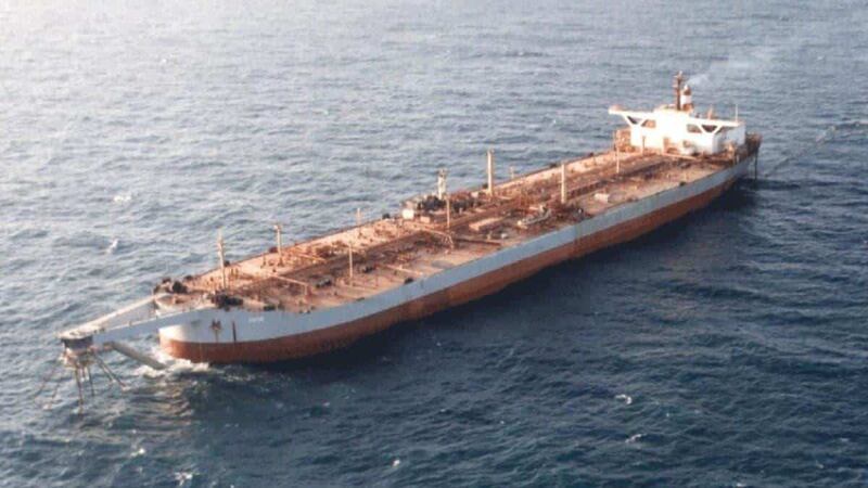 خبير يمني يشيد بدور سلطنة عُمان في حل أزمة خزان صافر