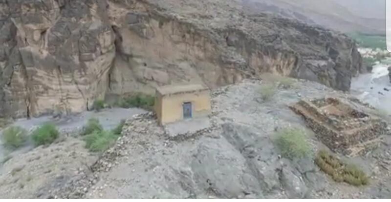 بها أقدم نقش إسلامي: قرية الصلوت الأثرية شاهدةٌ على التاريخ العُماني