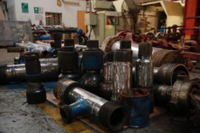 تتعامل مع 35 مؤسسة لأكثر من 3 سنوات: مؤسسة تبيع قطع غيار مستعملة على أنها جديدة ومسؤول يوضح تفاصيل الواقعة