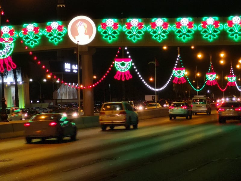 مكافأة مالية بانتظارك: الفرصة متاحة للمشاركة بتصوّر لزينة العيد الـ 52 المجيد