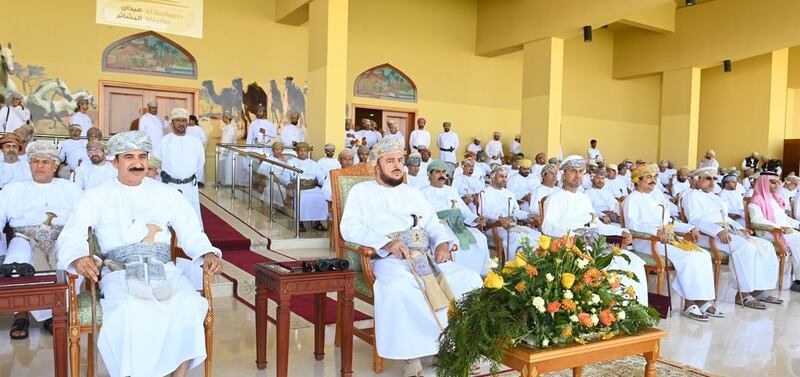 تحت رعاية سمو السيد أسعد: تعرف على الفائزين في مهرجان البشائر السنوي لسباقات الهجن