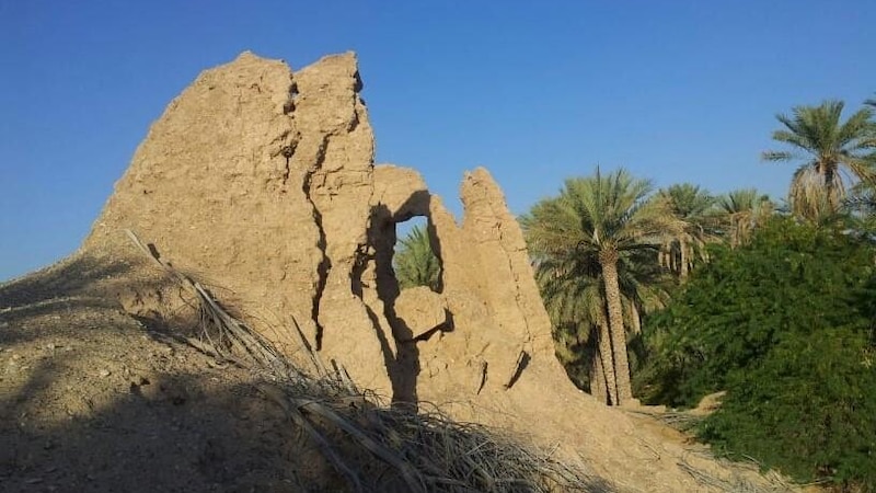 رمال المنطقة الصلاحية الناعمة أهمها: مواقع سياحية في السنينة