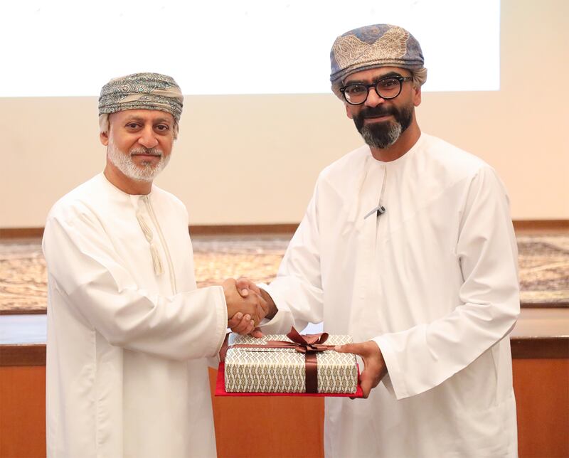 الزبير تختتم برنامج تطوير القيادات التنفيذية وتخرج عددًا من الملتحقين