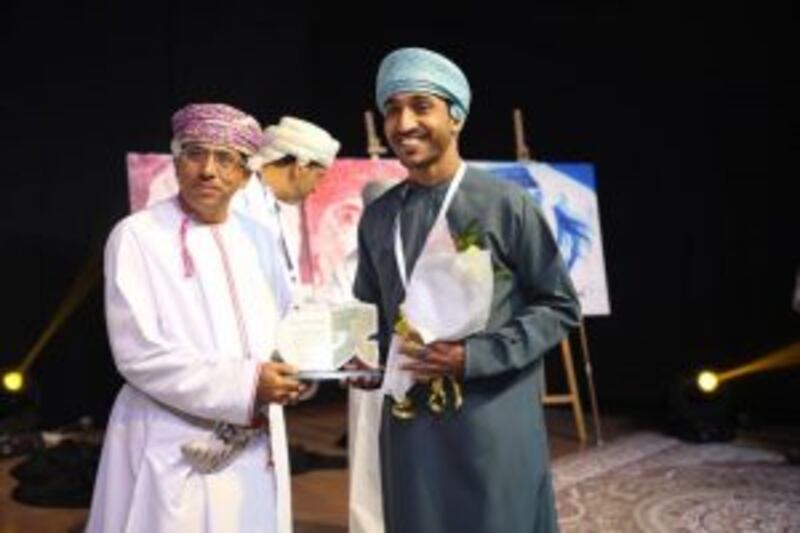 انطلاق مهرجان الرستاق العربي للمسرح الكوميدي في نسختة الثانية