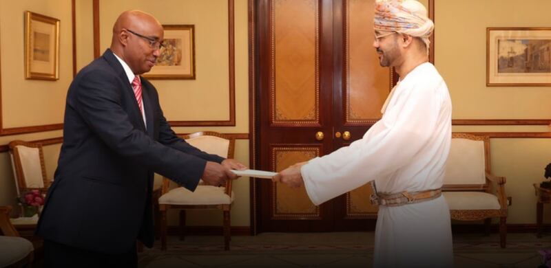 السيد بدر يستقبل السفير السوداني الجديد