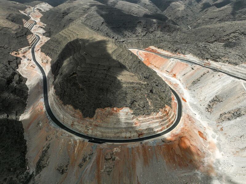 تدشين طريق جديد يكون سالكًا في مختلف الظروف المناخية