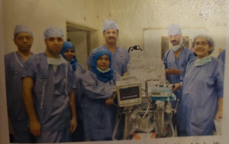جراحة دقيقة تنقذ رضيعة في أيامها الأولى