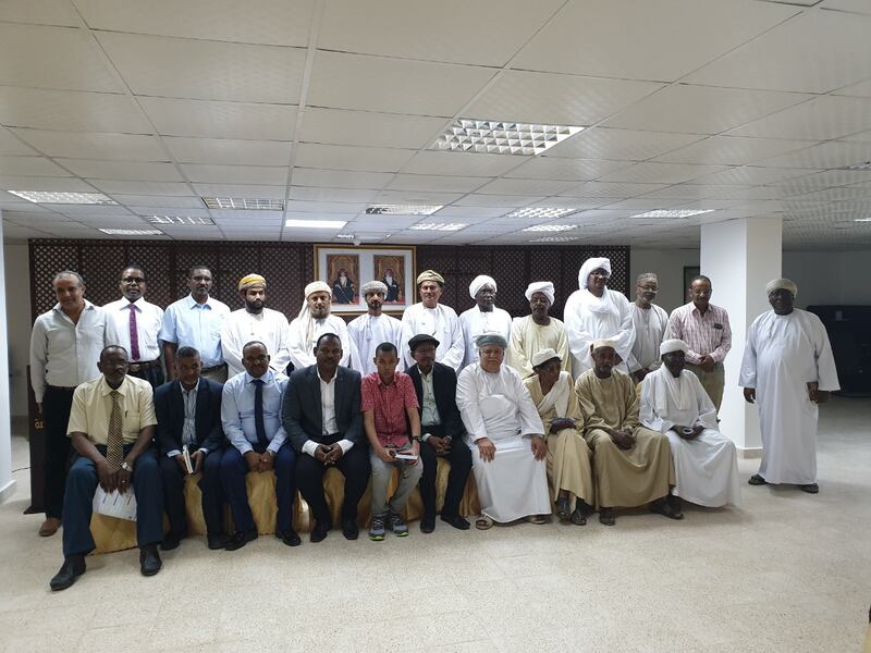 شغوف بالفلسفة والدين: حوار مع طبيب سوداني يعمل في ظفار منذ مدة تقترب من 20 عامًا