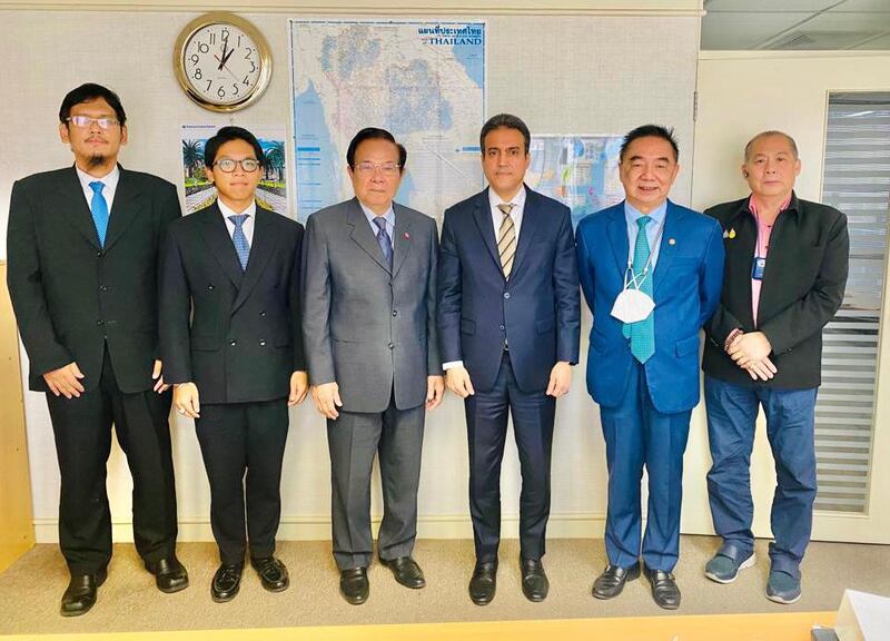 شركة تايلندية تبحث فرص الاستثمار في قطاع التعدين بسلطنة عمان