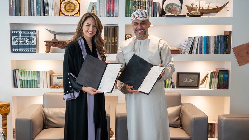 أثير للحلول الرقمية وإليفاتوس توحدان جهودهما بشراكة إعلامية لدعم التحول الرقمي في سلطنة عُمان 