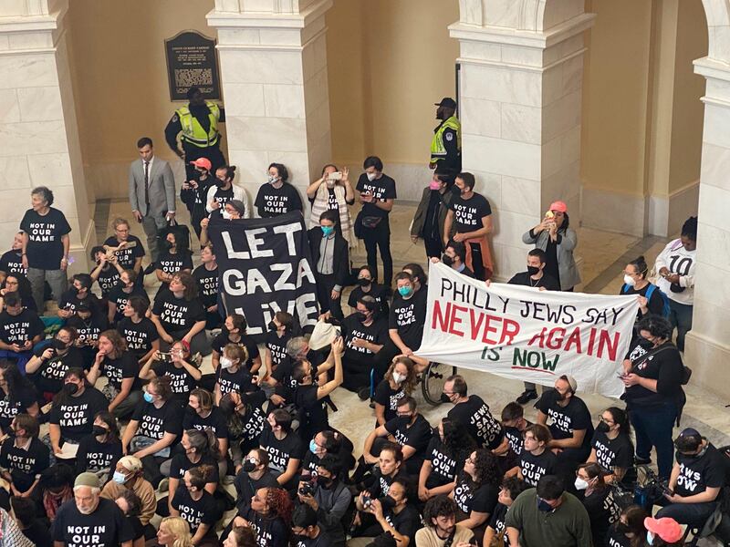 متظاهرون يهود: الصهيونية إرهاب