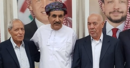 التربوي الأردني عبد الكريم الطراونة يسترجع عبر “أثير” 30 سنة أمضاها في السلك التعليمي العُماني