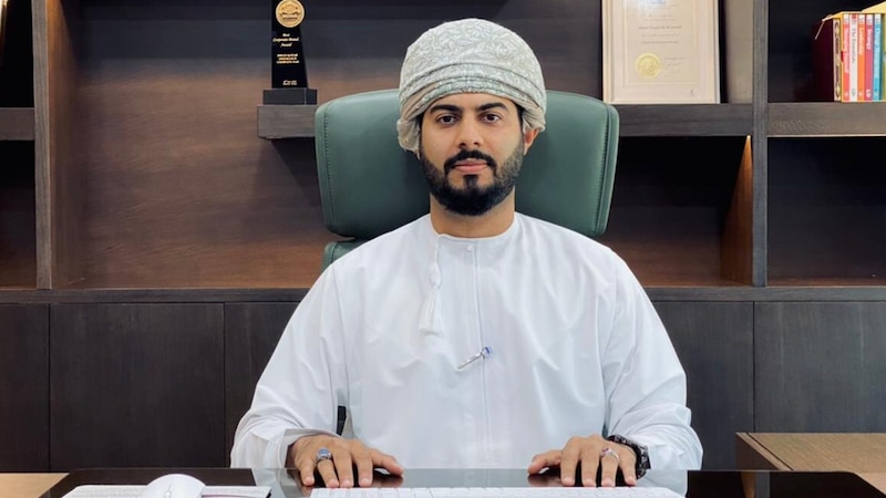 حسن اللواتي… قصة اجتهاد أوصلته إلى رئيس تنفيذي لشركة تأمين