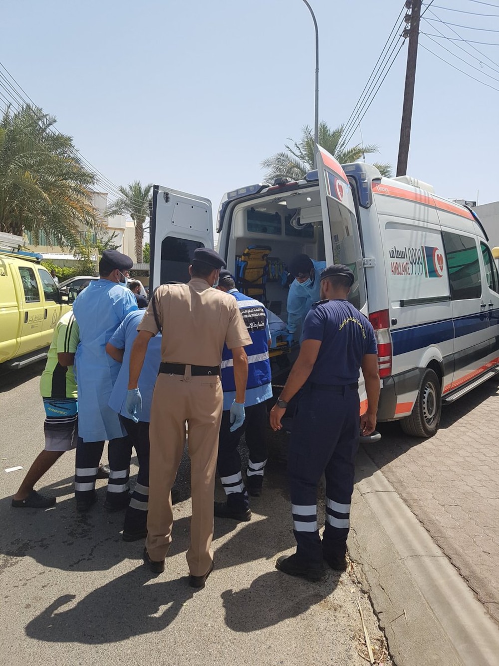 سقوط شخصين في حفرة بالخوير