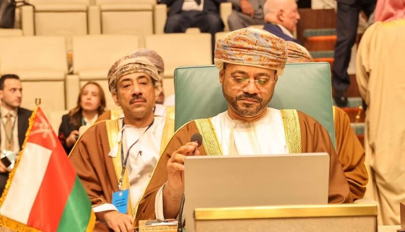 موسى الفرعي يكتب: مواقف الخارجية العمانية؛ بناء إنساني وسياسي