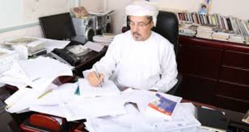 قامات مضيئة عبر “أثير”: الشاعر الكبير سيف الرحبي