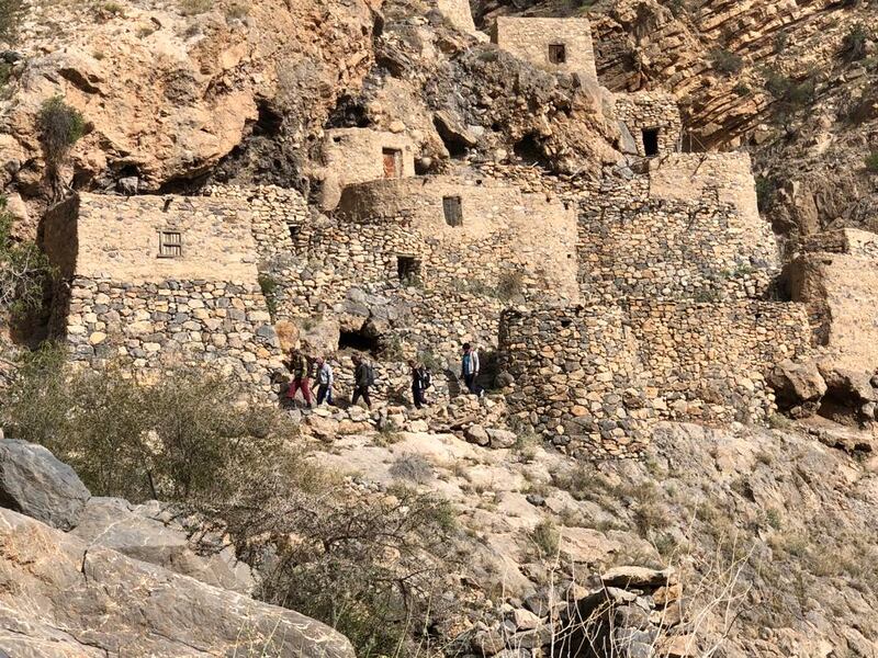 إحصائية تكشف عدد زائري الجبل الأخضر؛ فهل أنت ضمنهم؟