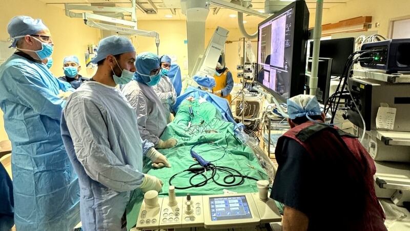 ما التقنية العالمية التي دشّنها المستشفى السلطاني مؤخرًا؟