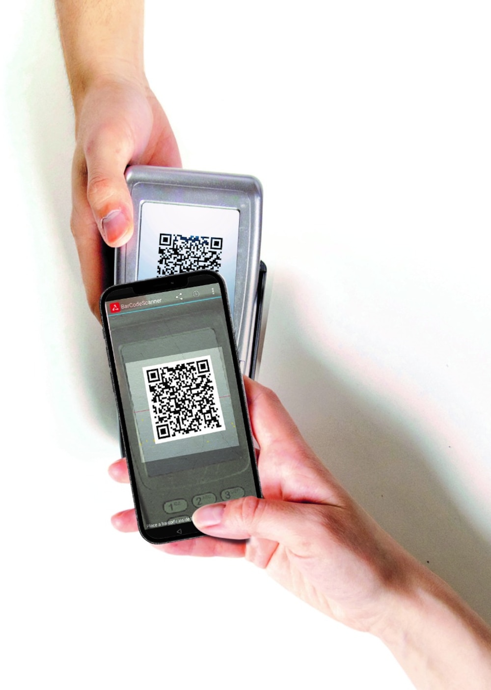 بنك مسقط يدعو زبائنه إلى استخدام خدمة رمز الاستجابة السريع (QR ) لتسهيل عملية قبول المدفوعات المالية