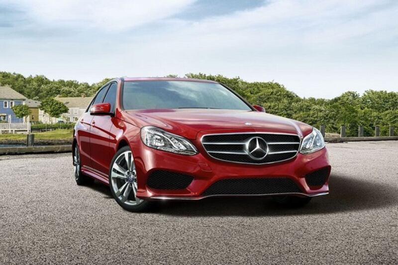 استدعاء مليون سيارة مرسيدس من أنحاء العالم لهذا السبب