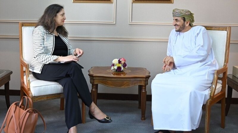 “مكافحة الاتجار بالبشر” في لقاء بين وكيل الخارجية ومسؤولة أمريكية