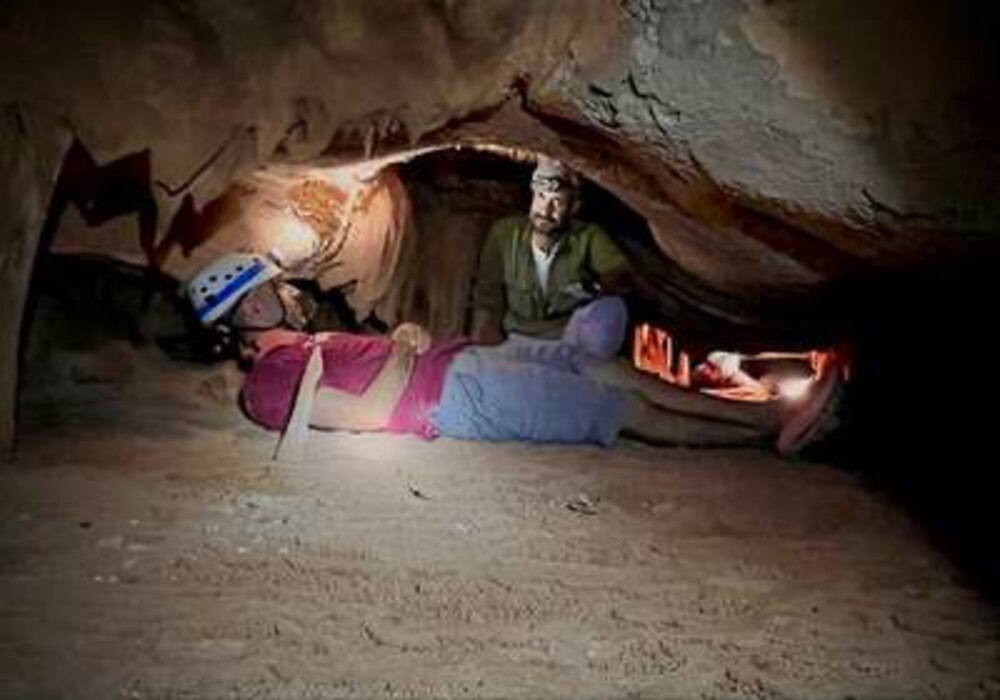 صحيفة ذا ناشيونال: الكهف الجديد في الجبل الأخضر يزيد آمال انتعاش السياحة في سلطنة عمان