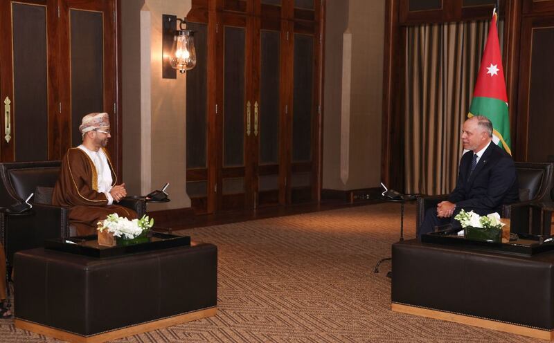 رسالة خطية من جلالة السلطان لملك الأردن