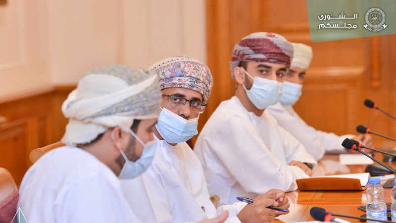تساؤلات من خريجي علوم بصرية.. ولجنة في الشورى تتفاعل معه