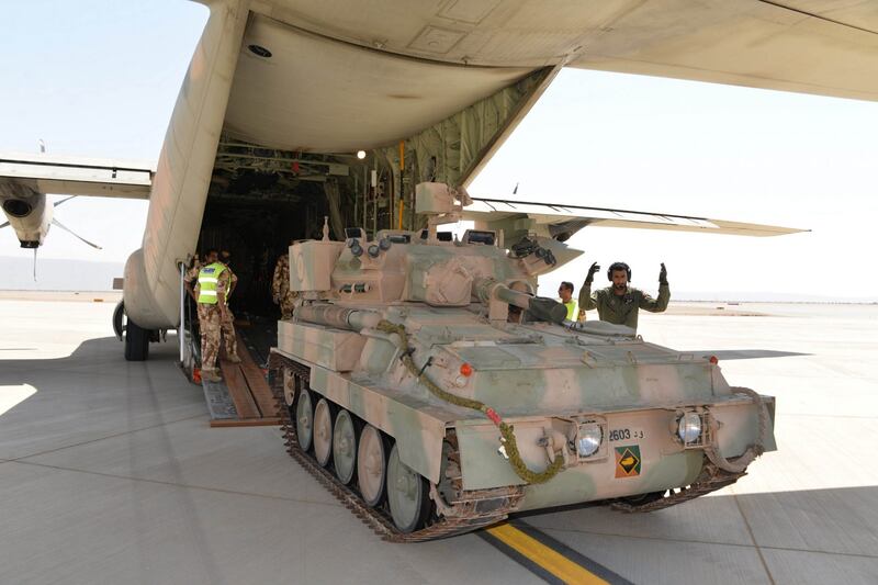 تفعيل خطة الانتشار الميداني للجيش السلطاني العماني