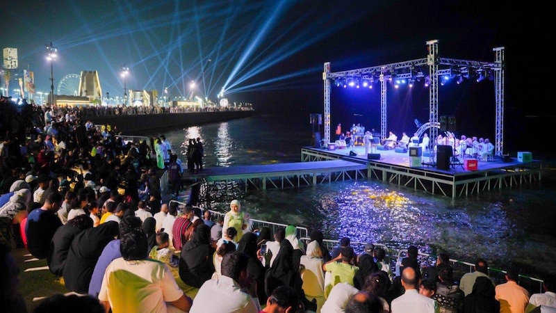 بالصور: “موسم جدة” يعود كوجهة سياحية خليجية وعربية