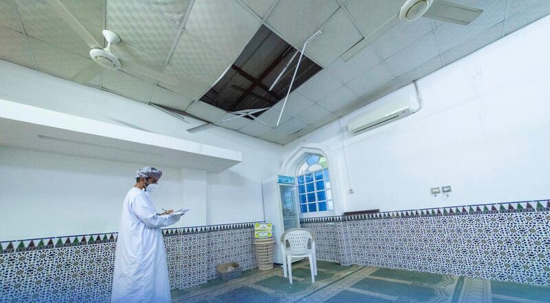 الأوقاف تخصص 60,000 ريال للمساجد والأسر المتضررة في الخابورة وصحم