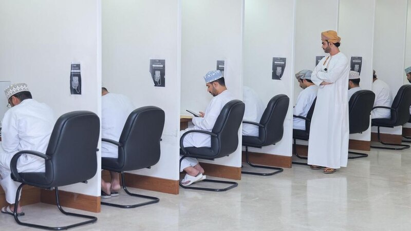 “العمل”: توظيف أكثر من 51,000 في 2025