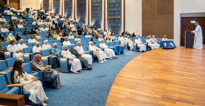 بمشاركة رواد الأعمال وممثلي المؤسسات: بنك مسقط ينظّم ندوة عن تسويق المشاريع لزبائن نجاحي