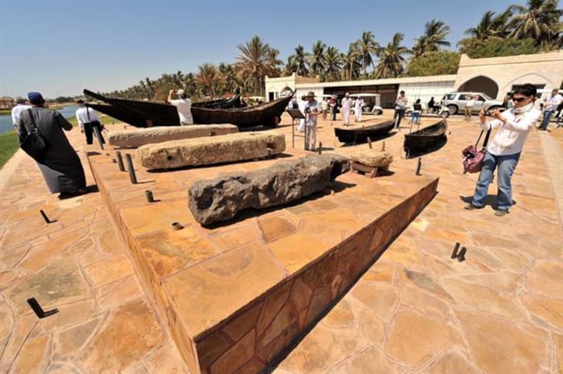 مواقع أثرية تجذب السياح في ظفار، وهذه تفاصيلها