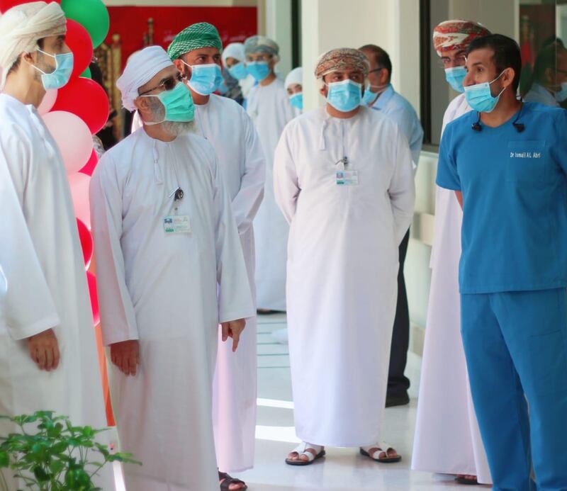 تسليم أجهزة محاكاة تدريبية متقدمة لـ “الوطني لطب وجراحة القلب”