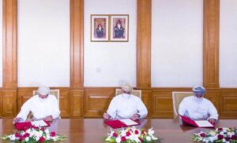 اتفاقية لبناء 32 وحدة سكنية في العامرات بأكثر من مليون ريال