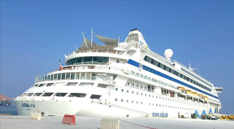 استقبل 3 سفن سياحية: ميناء صلالة يشهد حركة نشطة اليوم