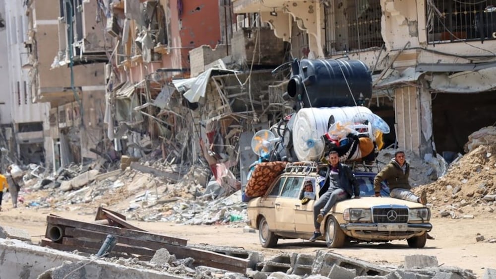 فقط في غزة: أكثر من 10 آلاف فلسطيني تحت الأنقاض