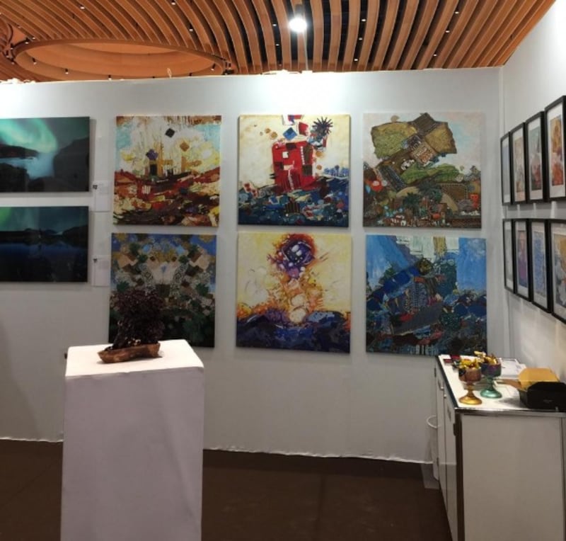 فنان عُماني يُشارك في معرض عالمي بـ “لوفر باريس”