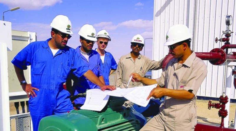 د.رجب العويسي يكتب: مخرجات العلوم الاجتماعية وسوق العمل؛ تراكمات ثقافة التعليم أم واقع اقتصادي يفرض ذاته ؟