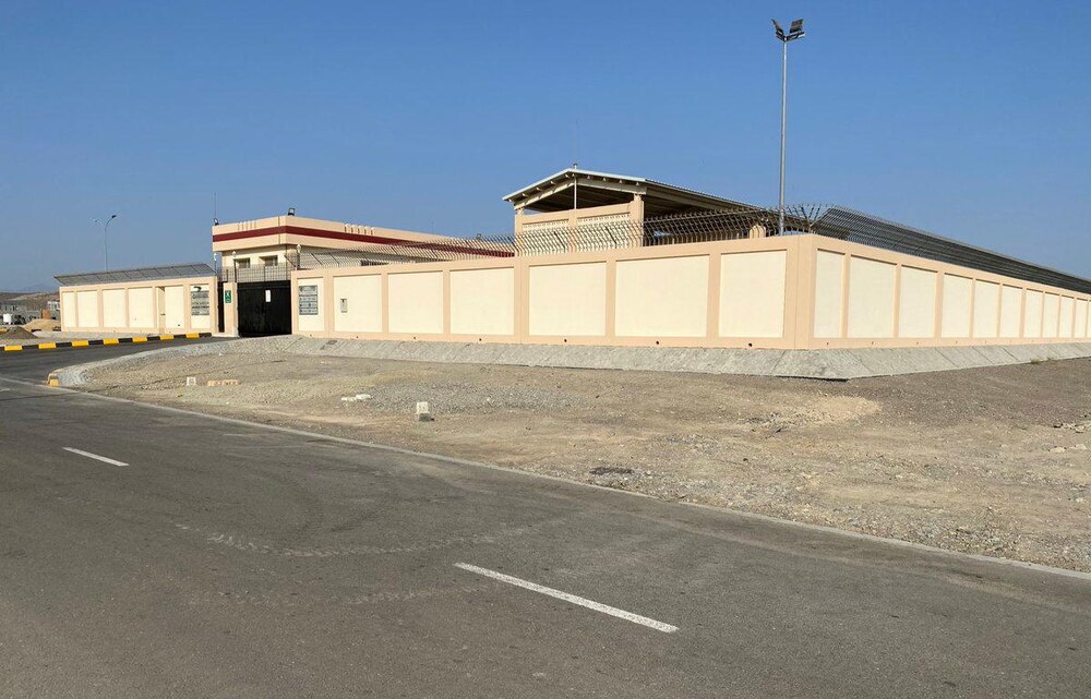 بالصور: وزير الإسكان في مدينة لوى الجديدة