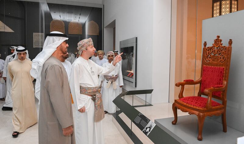 سمو الشيخ محمد بن زايد يزور المتحف الوطني