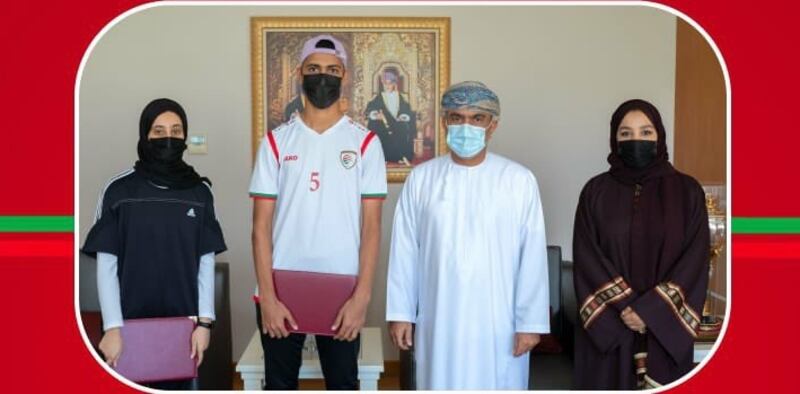 الوهيبي يلتقي بسفراء السلطنة للمسؤولية المجتمعية بالاتحاد الآسيوي