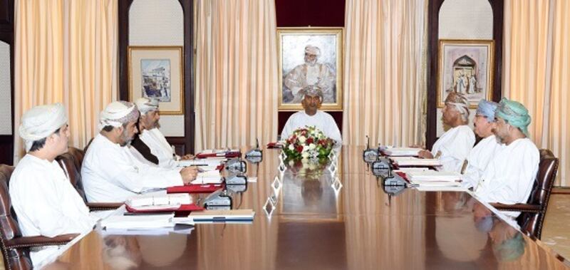 مناقشة أول خطة تنفيذية لرؤية عمان 2040