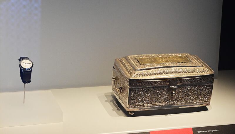 6 صور لمقتنيات السلطان قابوس بن سعيد