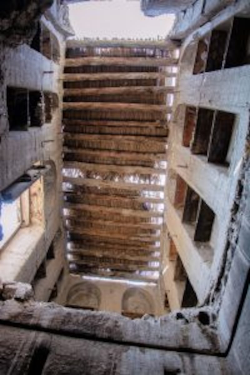 تم إدراجها في “اليونيسكو”: ماذا تعرف عن حارة “العقر” التاريخية؟