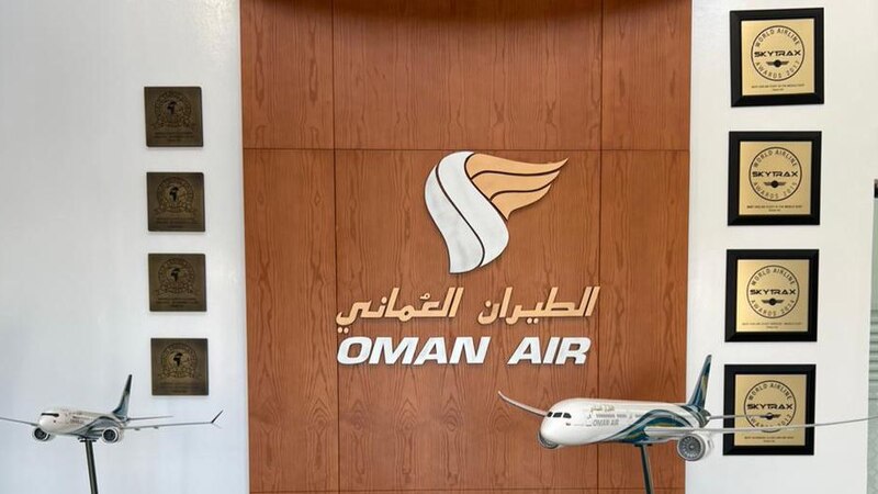 منها إعادة هيكلة الموظفين وإلغاء عقد تشلسي، أبرز ما جاء في اللقاء الإعلامي للطيران العماني