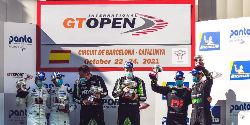 الفيصل الزبير يحقق إنجازًا جديدًا